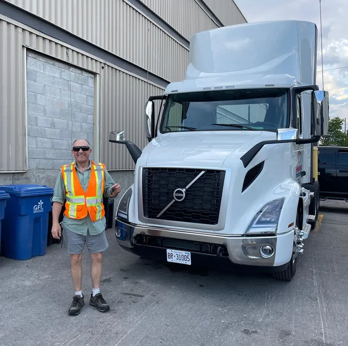 Hana Trucklines Truck